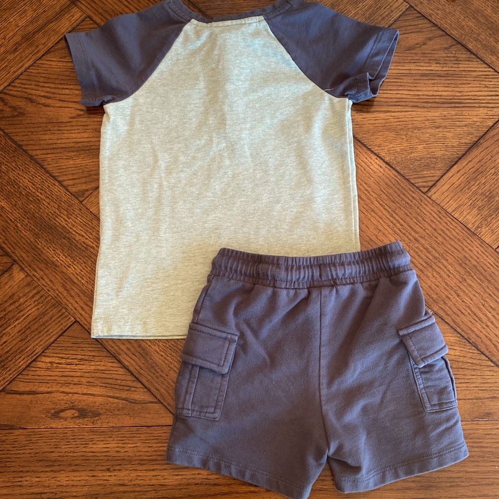 Tommy Bahama Toddler Boy’s 4-piece Set - Picture 3 of 12